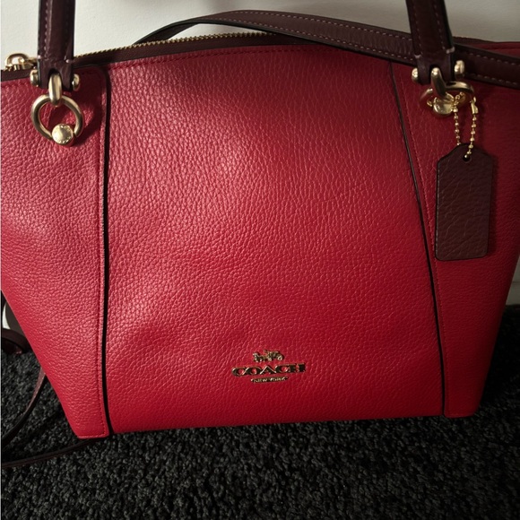 Red Coach satchel bag - Picture 2 of 5